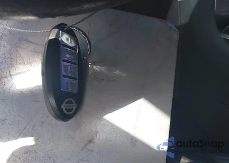 2011 Infiniti G37 Journey z USA, uszkodzony, nr VIN JN1CV6EK6BM210841